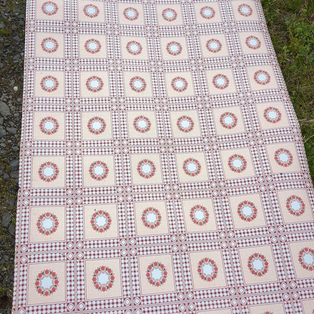 昭和レトロ ポップ クッションフロア マット タイル 花柄 店舗