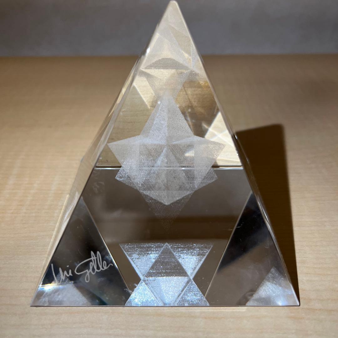 ユリ・ゲラー パワーピラミッド クリスタル パワーカード - メルカリ