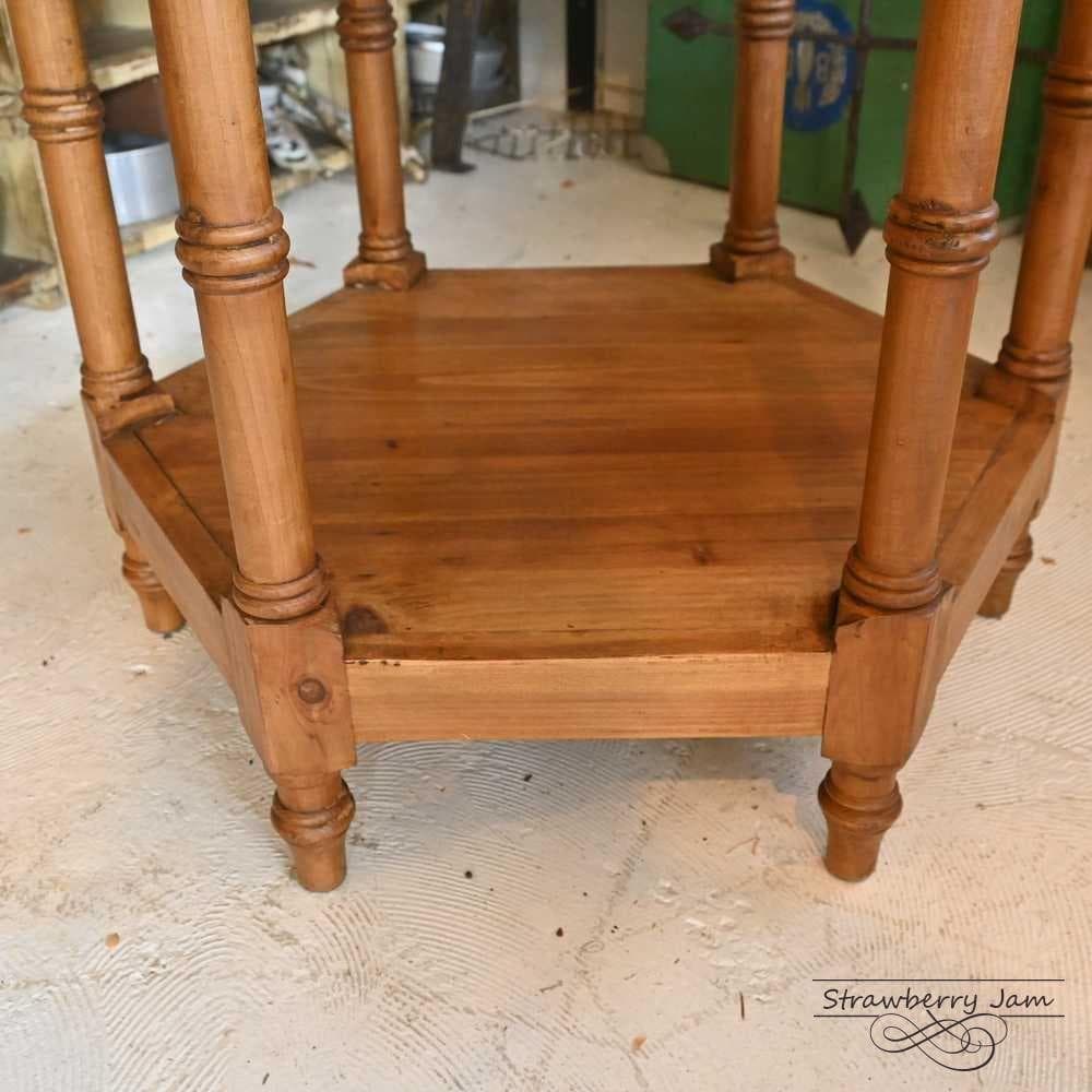 IFU-412 英国アンティーク コーヒーテーブル 花台 教会 スモールテーブル