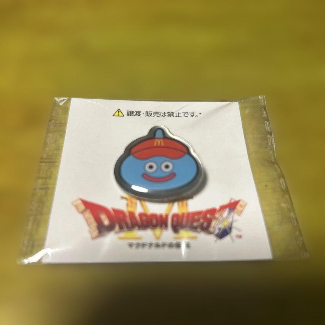 マクドナルド ドラゴンクエスト スライム ピンバッジ - メルカリ