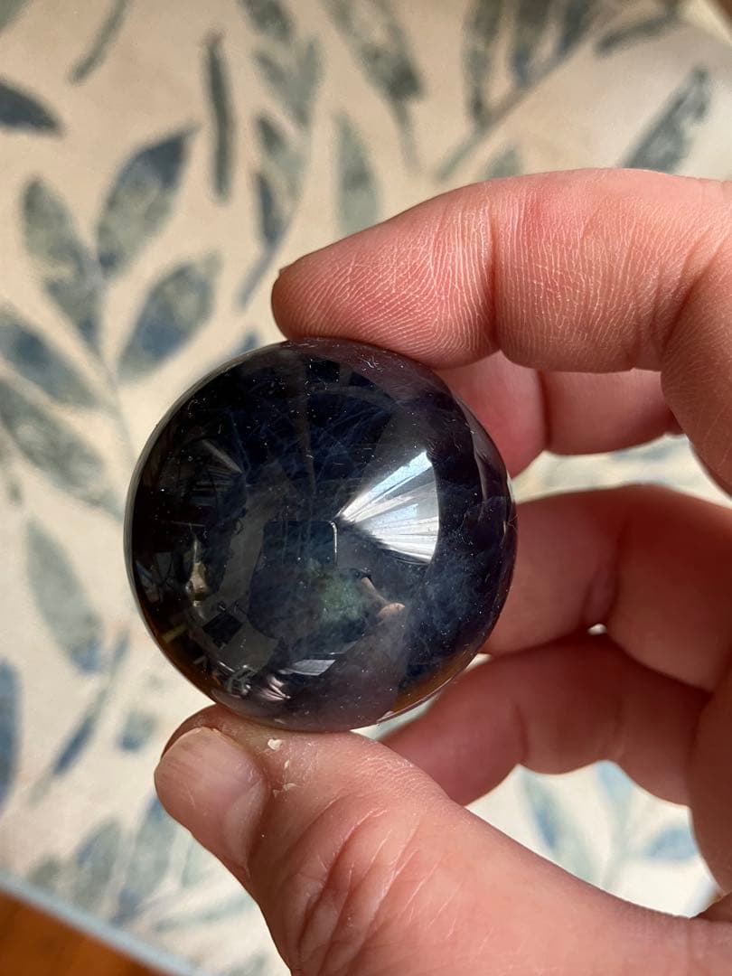 はち。さま専用アイオライトサンストーン　スフィア　天然石置物　C73