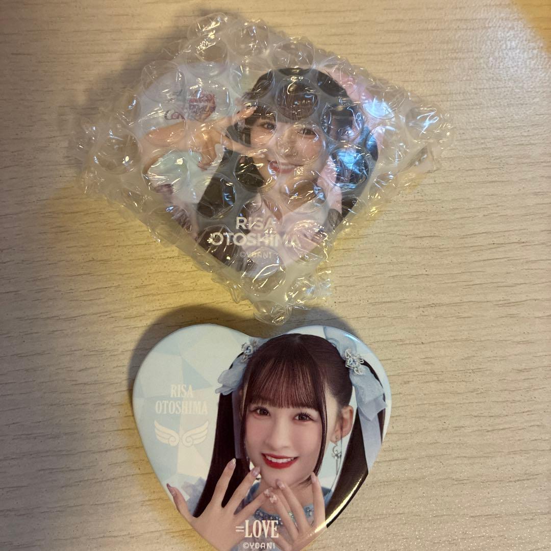 音嶋莉沙 缶バッジ 絶対アイドル辞めないで 魔法少女衣装 アクスタ