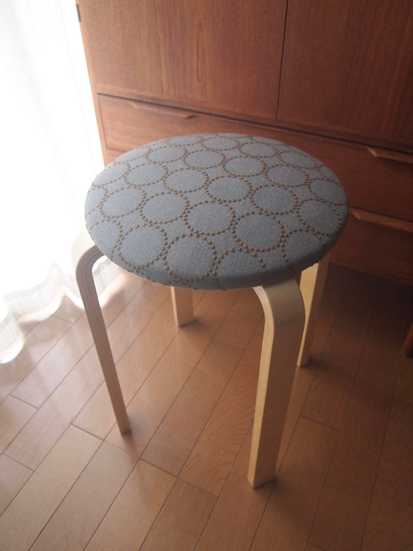 ヨッシーさん専用 ミナペルホネン ハンドメイド ラウンドスツール タンバリン