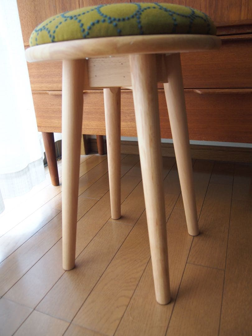 ヨッシーさん専用 ミナペルホネン ハンドメイド ラウンドスツール タンバリン