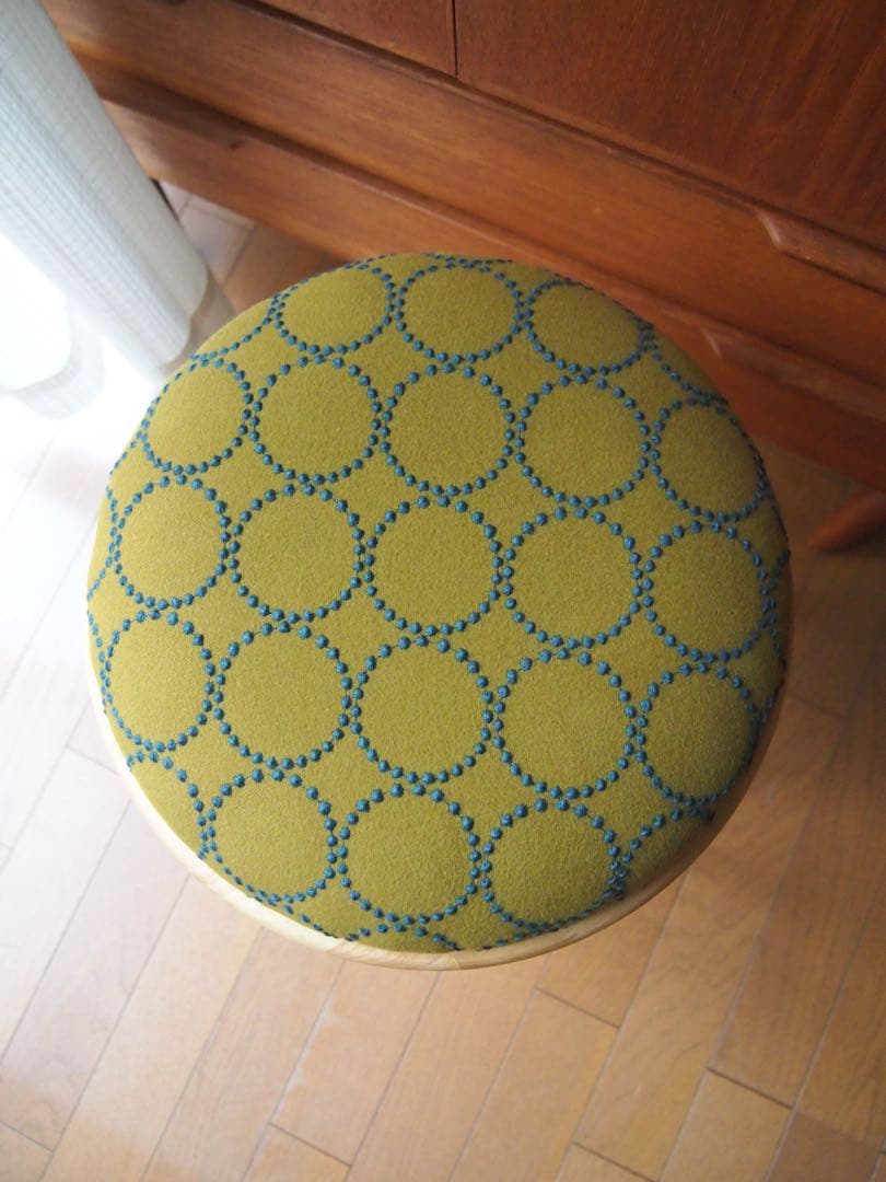 ヨッシーさん専用 ミナペルホネン ハンドメイド ラウンドスツール タンバリン