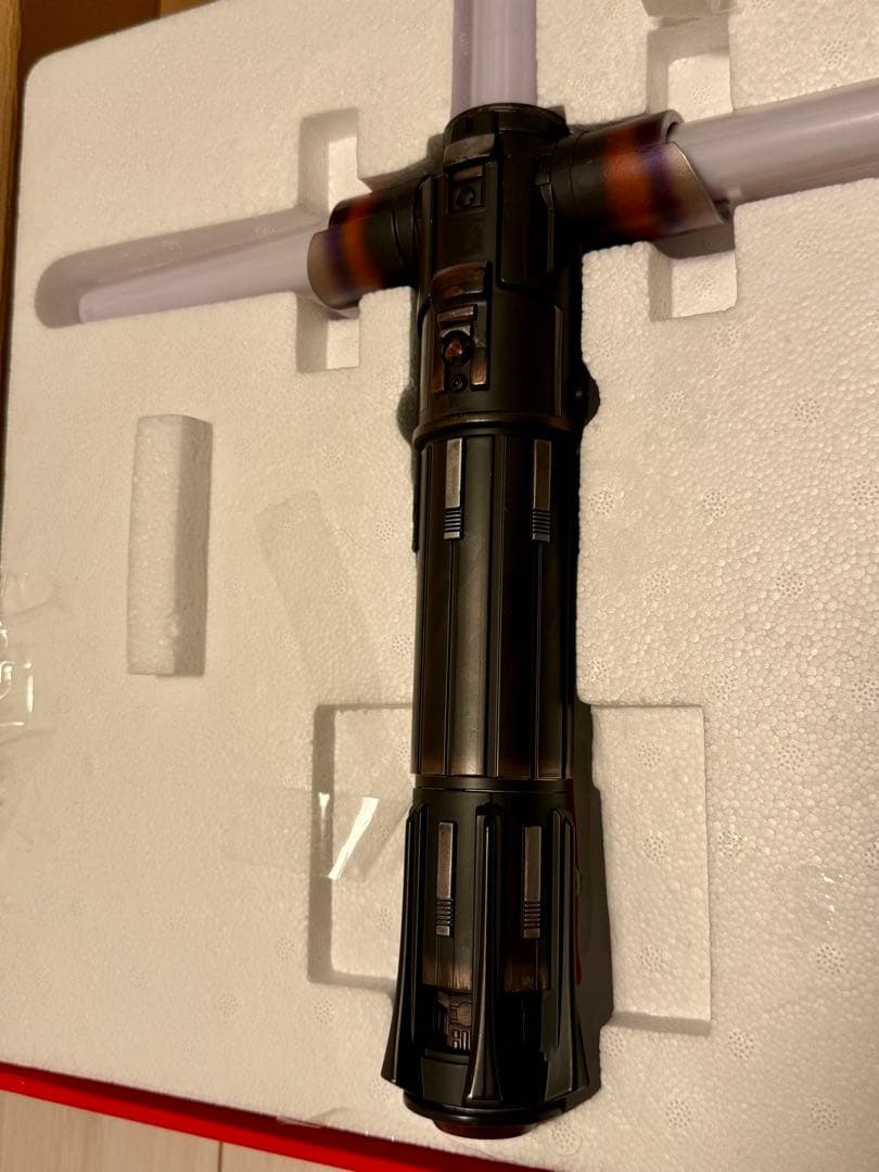 スターウォーズ フォースFX ライトセーバー カイロ・レン - メルカリ