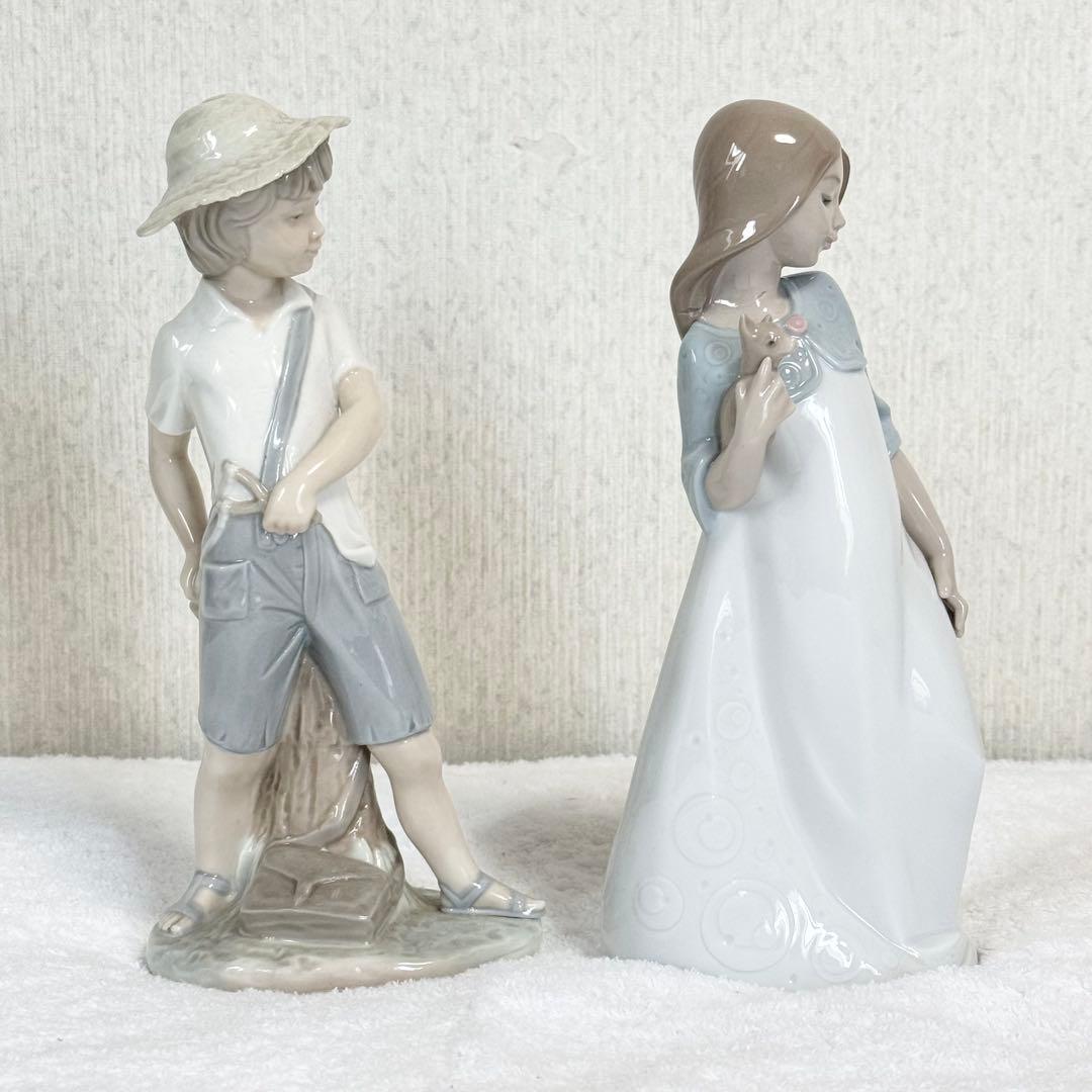 【特価】NAO リヤドロ　少女と子犬　少年　2体セット