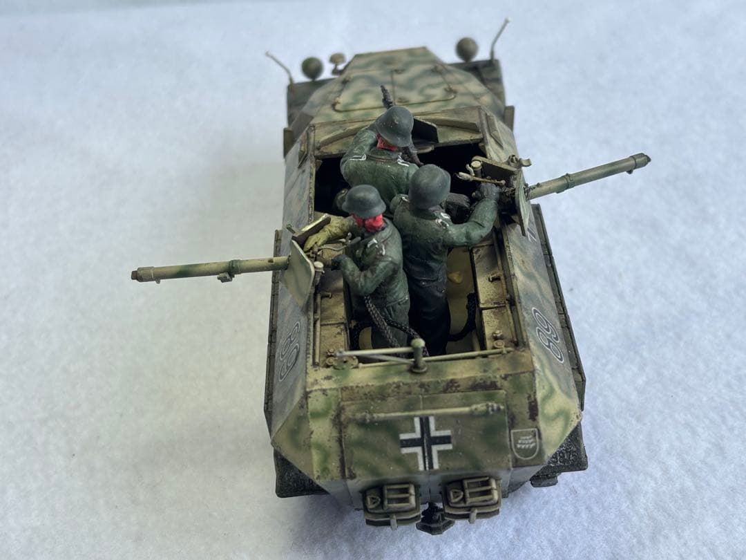 1／35ドイツ軍Sd．Kfz．251／17C型ハノマークプラモデル戦車完成品
