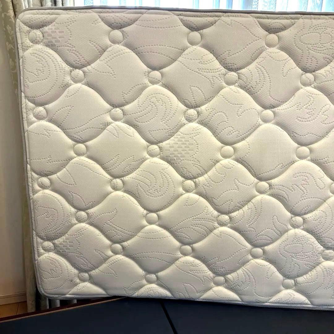 Simmons Beautyrest セミダブルマットレス とフレームセット販売