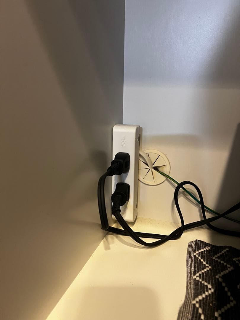 タイムセール⚪︎ホワイト 食器棚・キッチンカウンター 引き戸付き