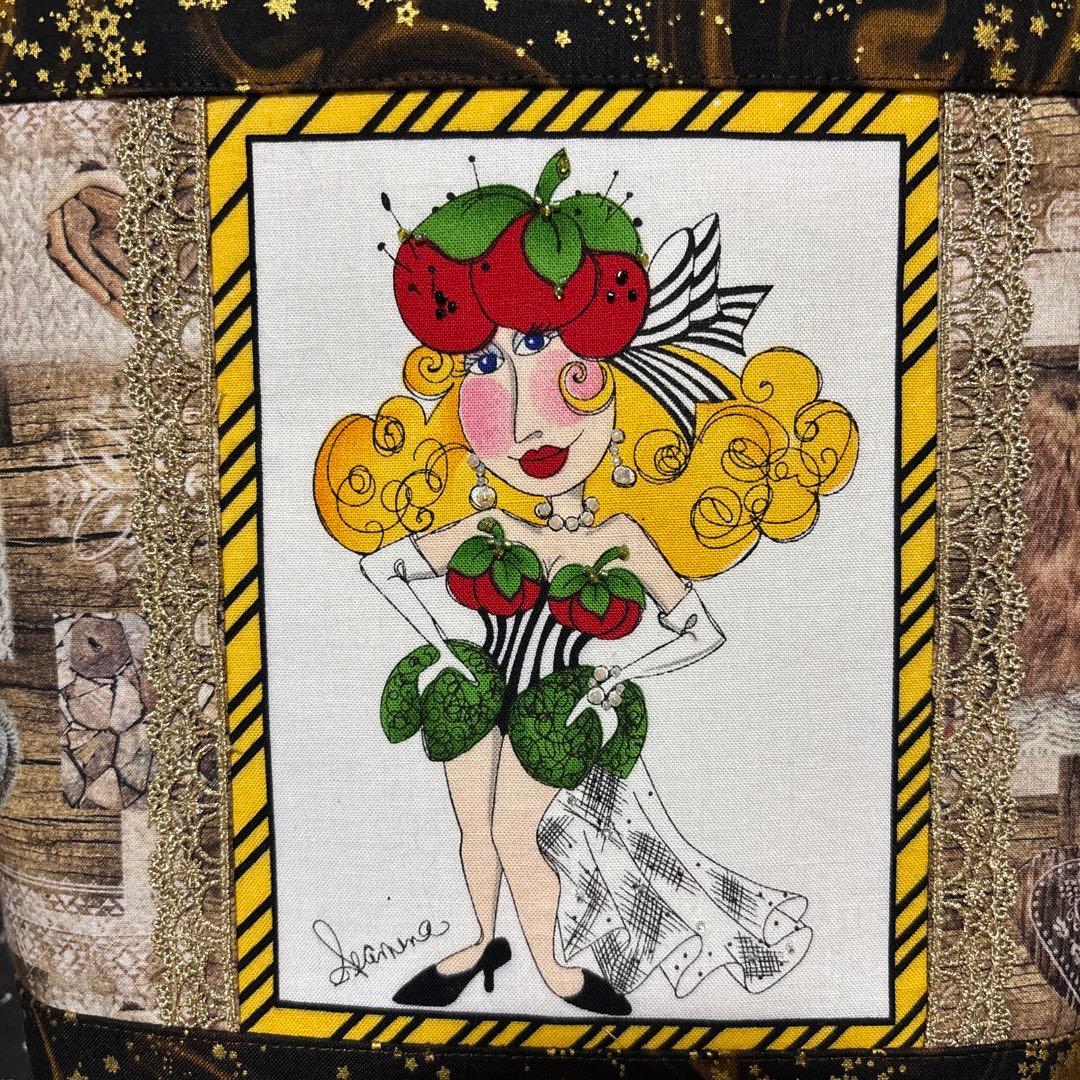 ロラライハリス♡ハンドメイド　トートバッグとポーチ　いたち様