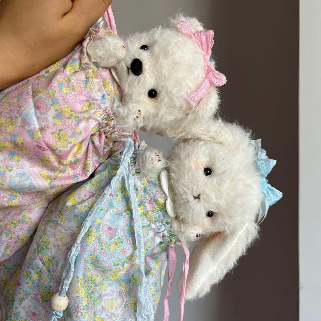 愛おしい白犬ちゃん アーティストベア 海外作家様 ハンドメイド ぬいぐるみ