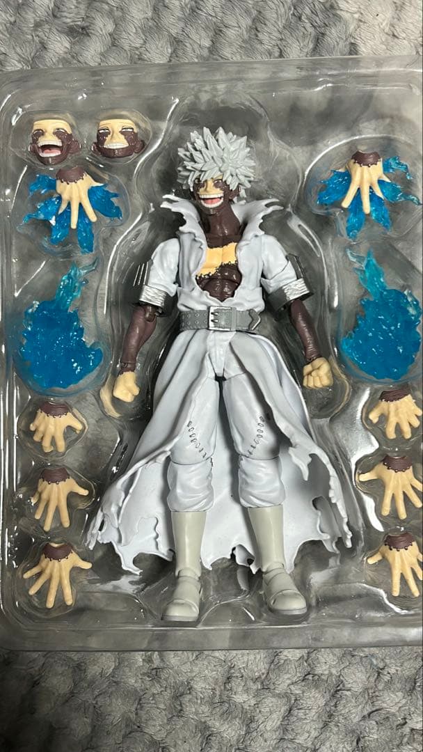 【値下げ1/31まで】S.H.Figuarts 荼毘　僕のヒーローアカデミア