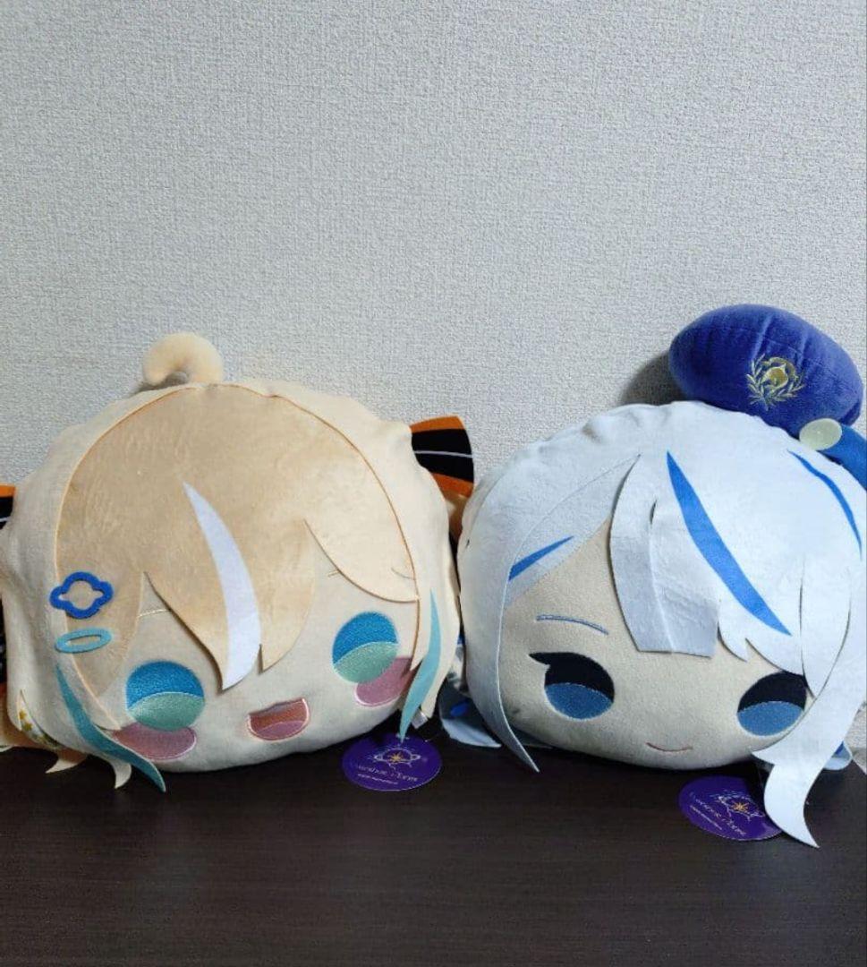 WeatherPlanet ウェザープラネット BIGフェイスクッション 2種 - メルカリ