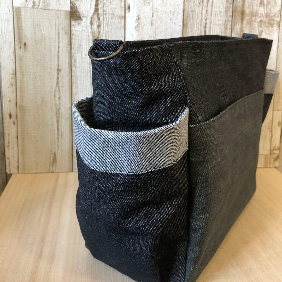 タバサ　ショルダーバッグ　ブラック×グリーン　A4サイズ