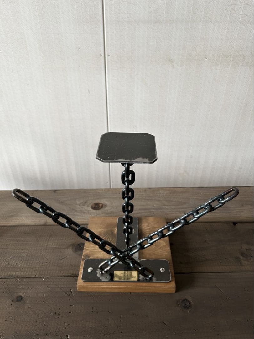 ☆送料無料☆無骨なキャップスタンド　即購入OK インテリア　アイアンラック　什器