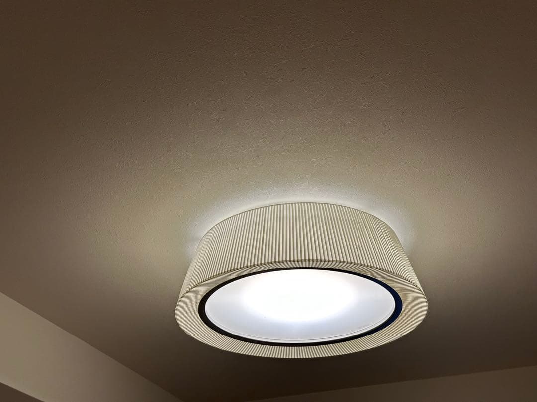 ヤマギワ　シーリングライト　レフィーノ