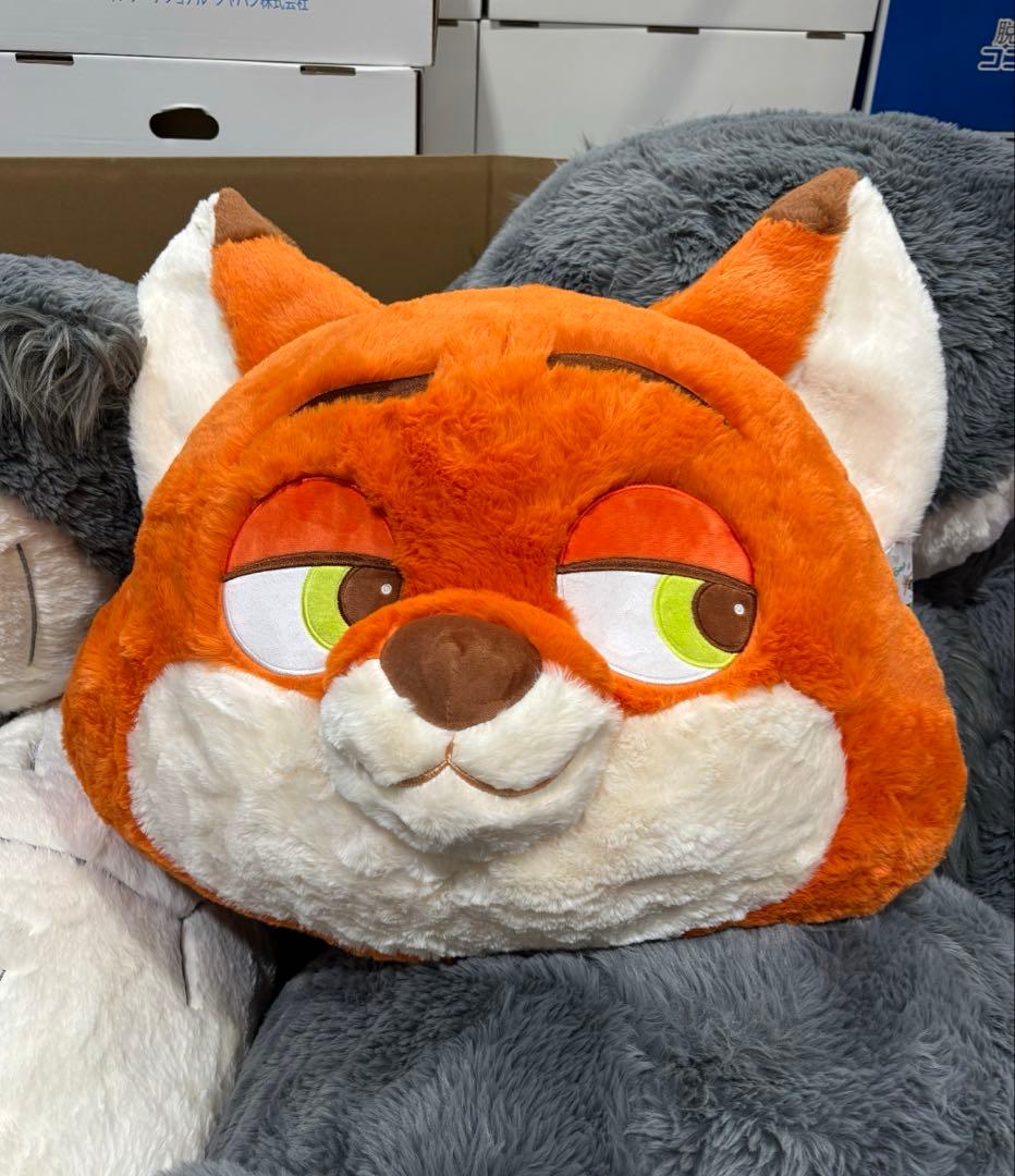 新品 Disney クッション ニック 大きい ズートピア コストコ