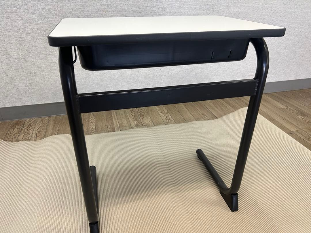 学習机《小学、中学、高校》事務用机、机のみ❶
