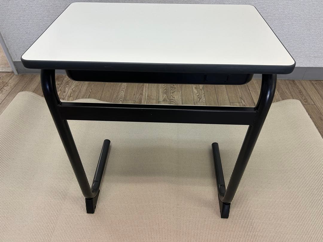 学習机《小学、中学、高校》事務用机、机のみ❶