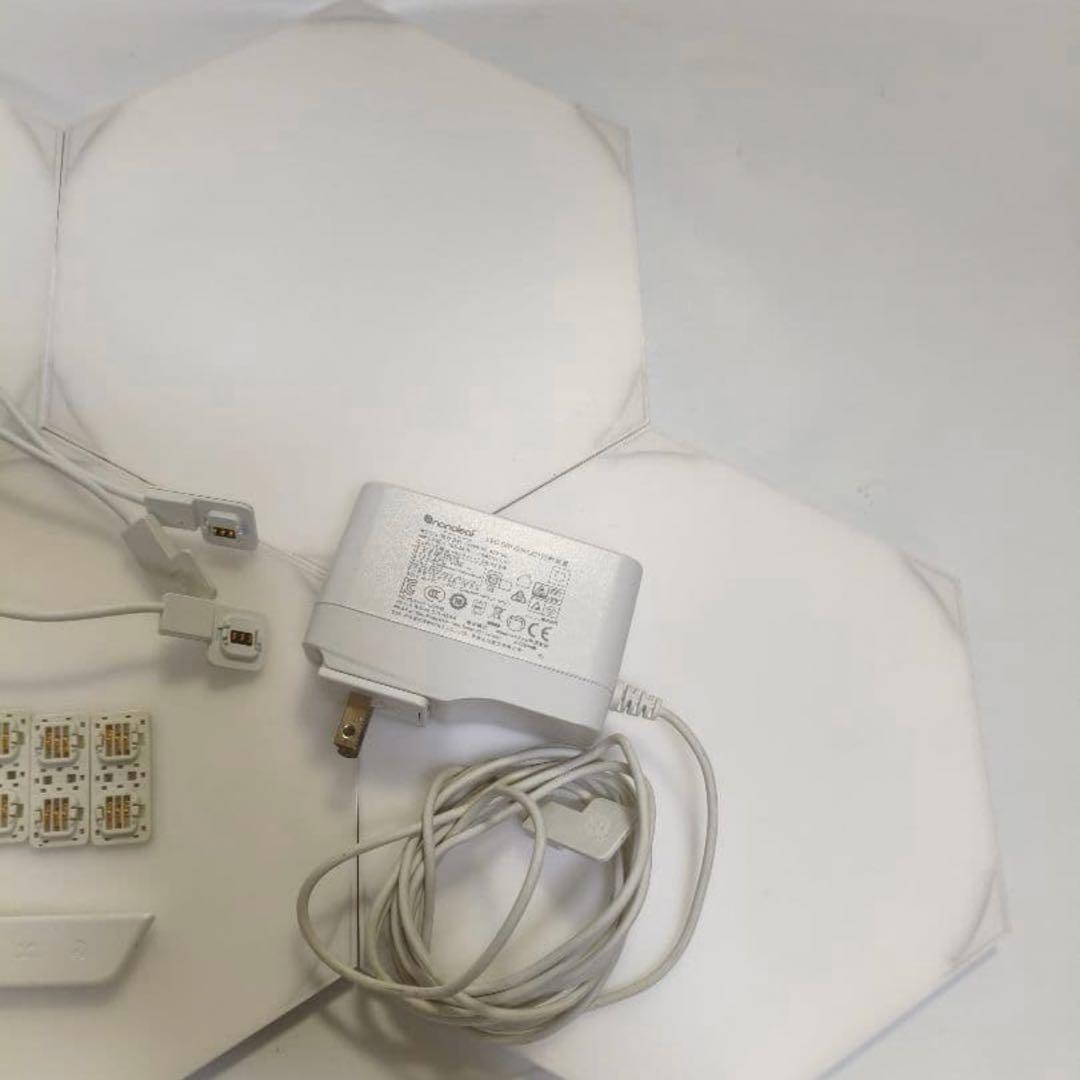 15日〆【美品】Nanoleaf Shapes Hexagon スターター7枚