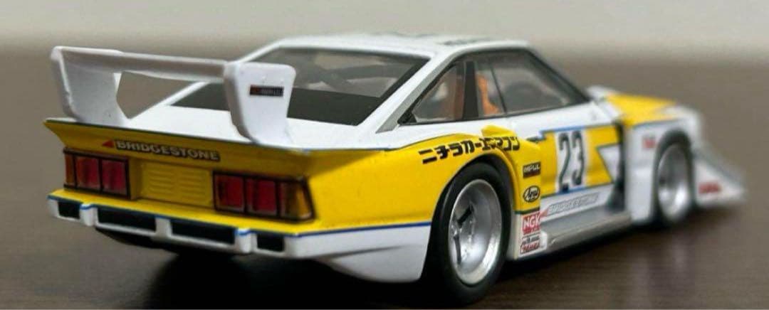 トミカリミテッドヴィンテージネオ シルビア ターボ スーパーシルエット