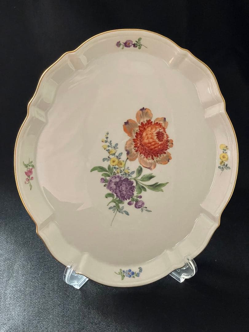 極美品マイセンmeissenオーバルプレート　ハンドペインティング　1級品