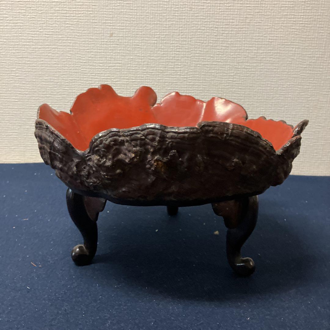 漆器　猿のこしかけの盛器