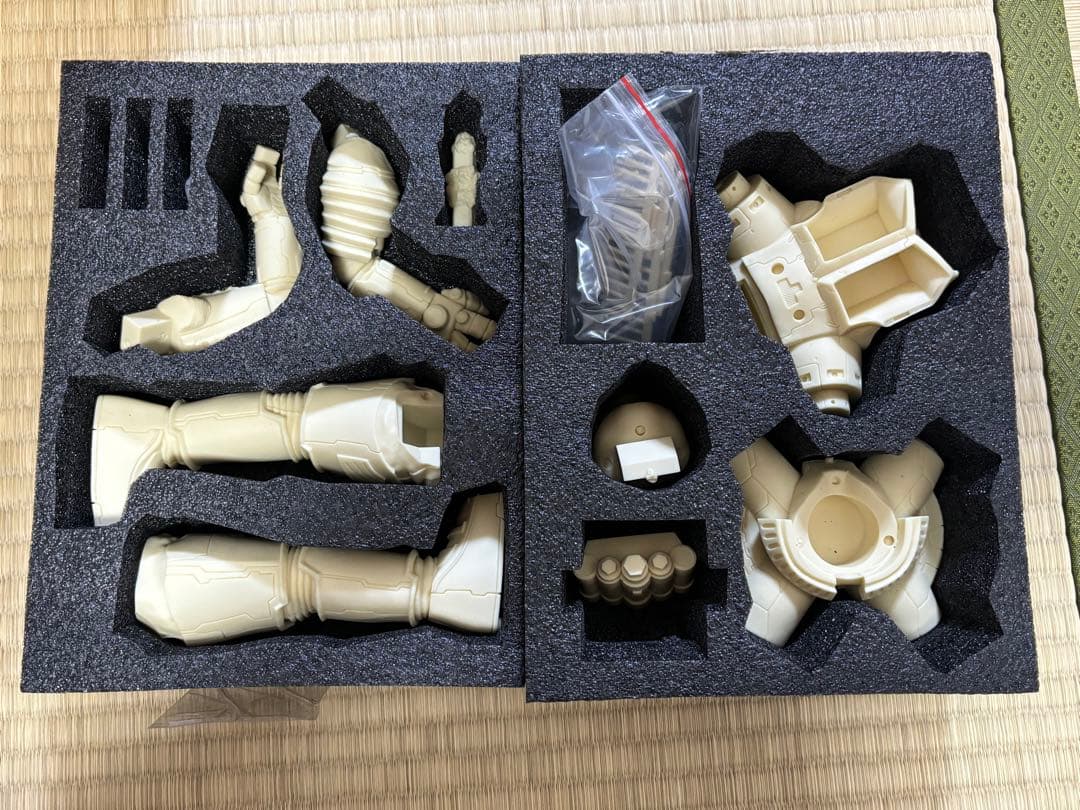 ガレージキット　ウルトラ研究室　キングジョーⅡ