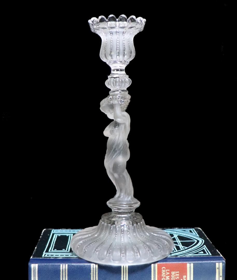 オールド・バカラ 珍品1878年頃 子供フロスト装飾大型キャンドルスタンド 置物