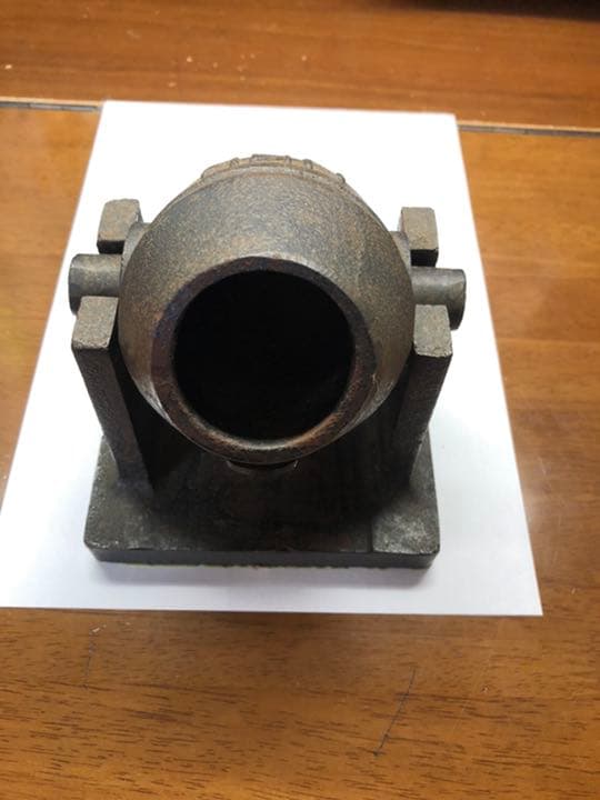 製鉄所　転炉レプリカ