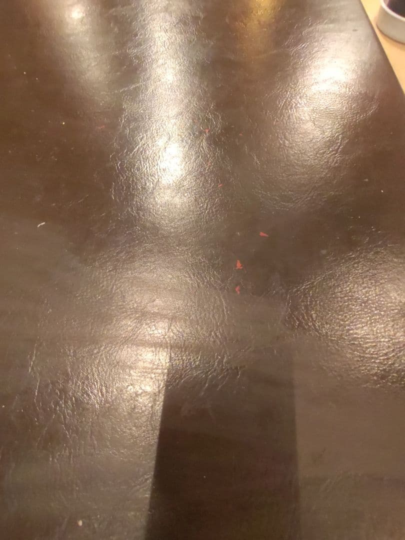 黒いセンターテーブル