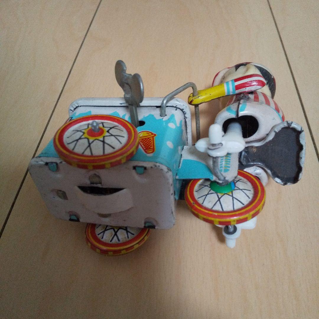 可動品／昭和レトロ／中国ブリキのおもちゃ／三輪車／ゼンマイ - メルカリ