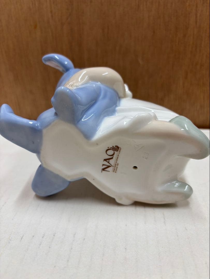 リアドロ (ナオ ) 大好きな女の子とウサギ