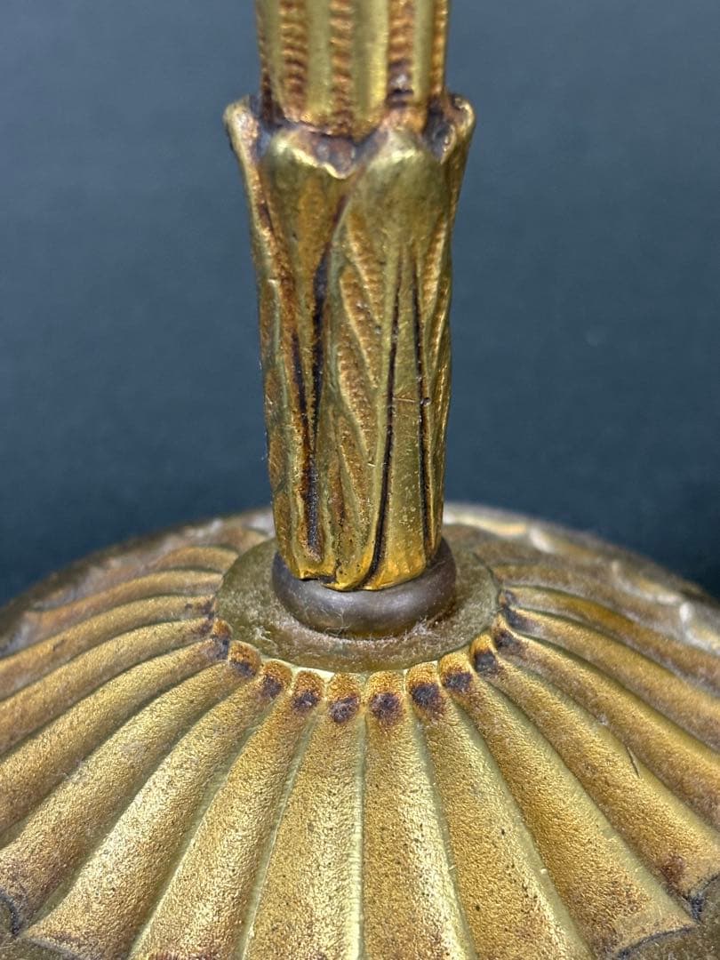 オールドバカラエグランチェシェイド&真鍮装飾スタンドランプ。