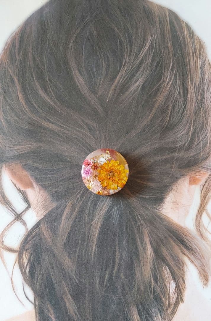 1127】レジンマトリカリアヘアゴムポニーフックブロ―チハンドメイド