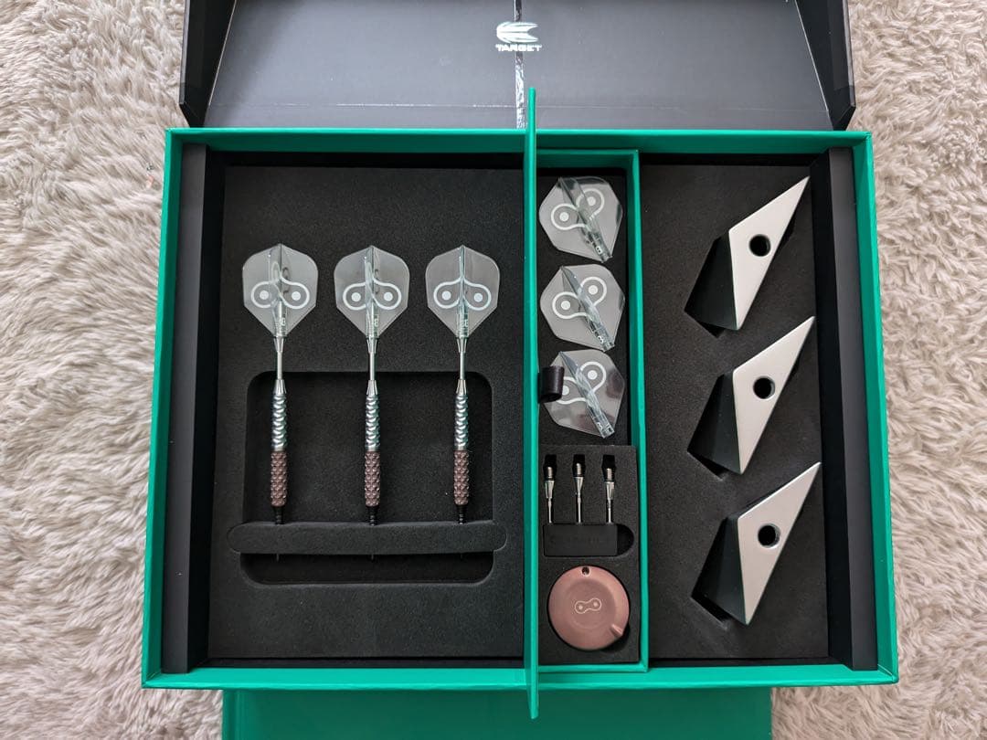 TARGET ELYSIAN 8TH EDITION 2BA ダーツセット - メルカリ