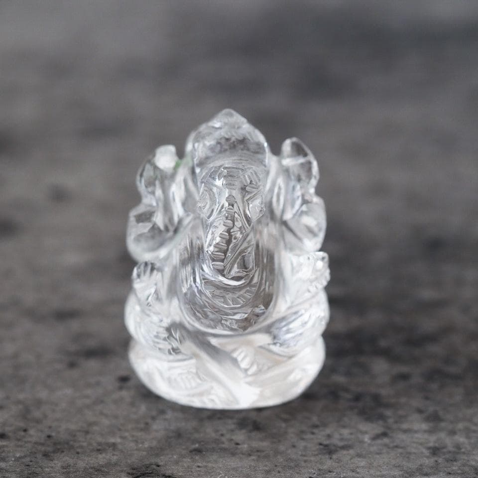 クリスタル・ガネーシャ神像（サイズ 高さ約4cm 約32グラム）ヒマラヤ水晶