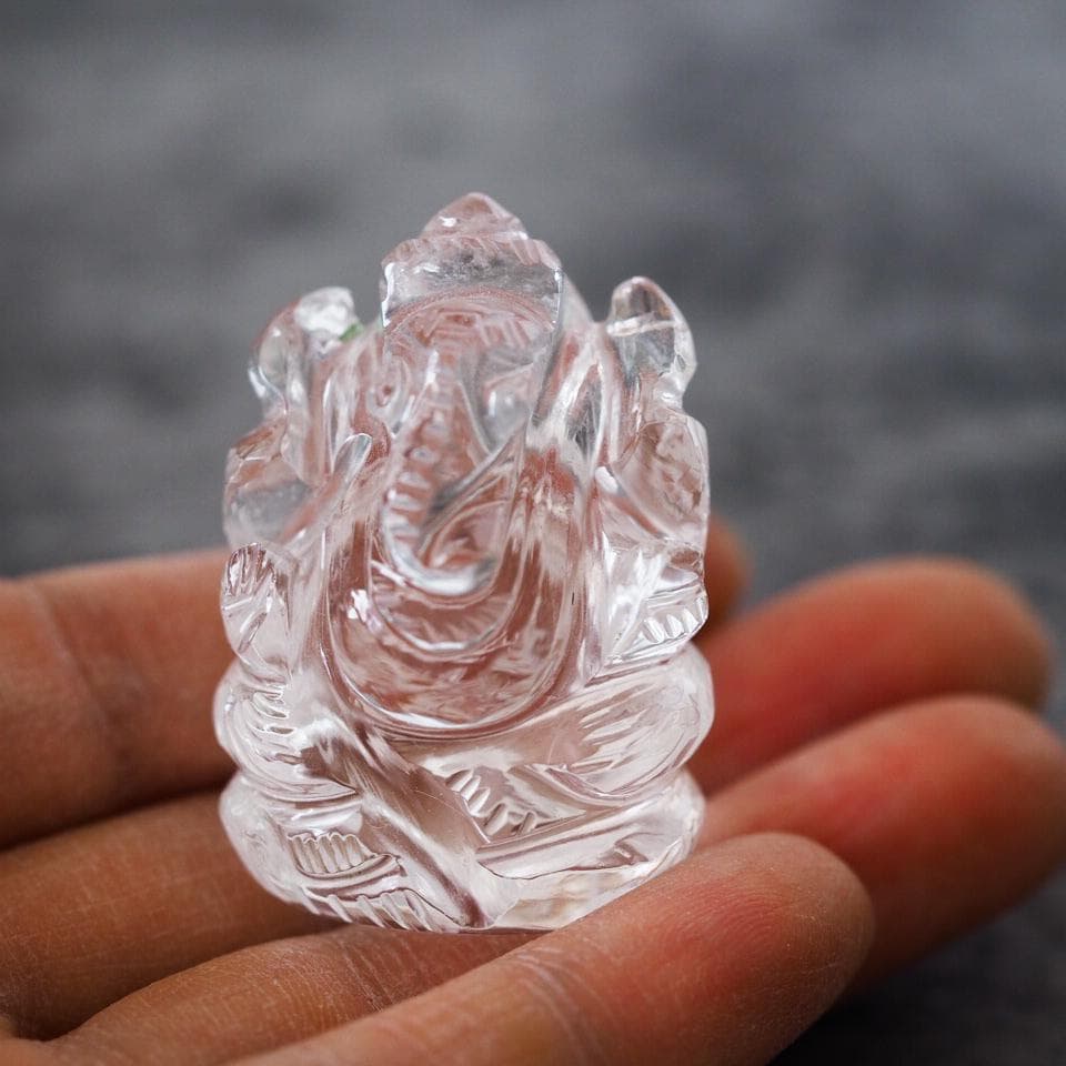クリスタル・ガネーシャ神像（サイズ 高さ約4cm 約32グラム）ヒマラヤ水晶