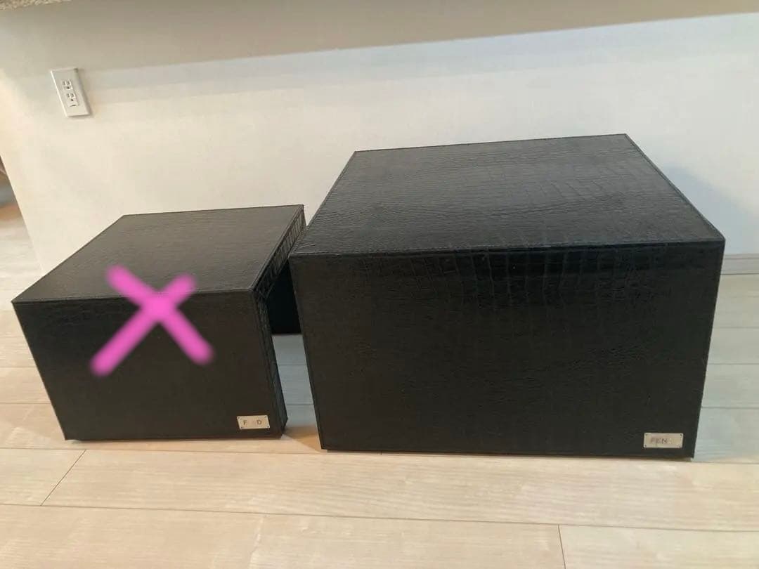 え*む様 FENDI CASA クロコダイルテクスチャ サイドテーブル