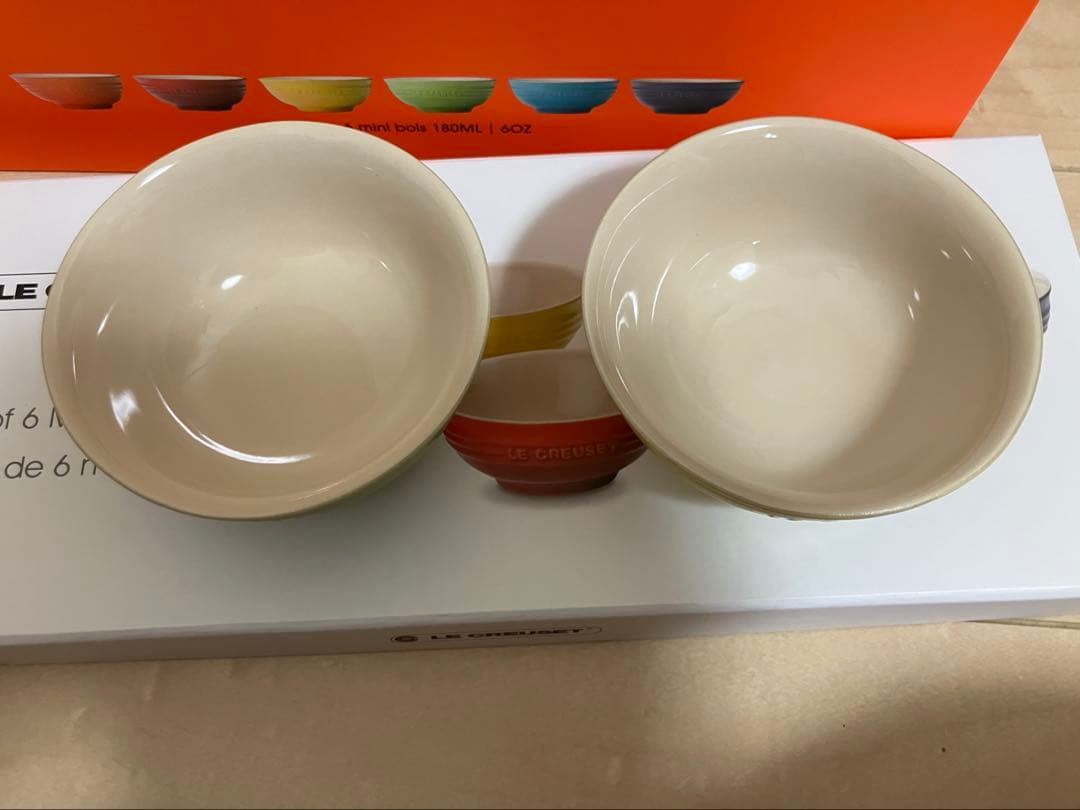ル・クルーゼ　ミニボウル　6個セット　レインボー　未使用