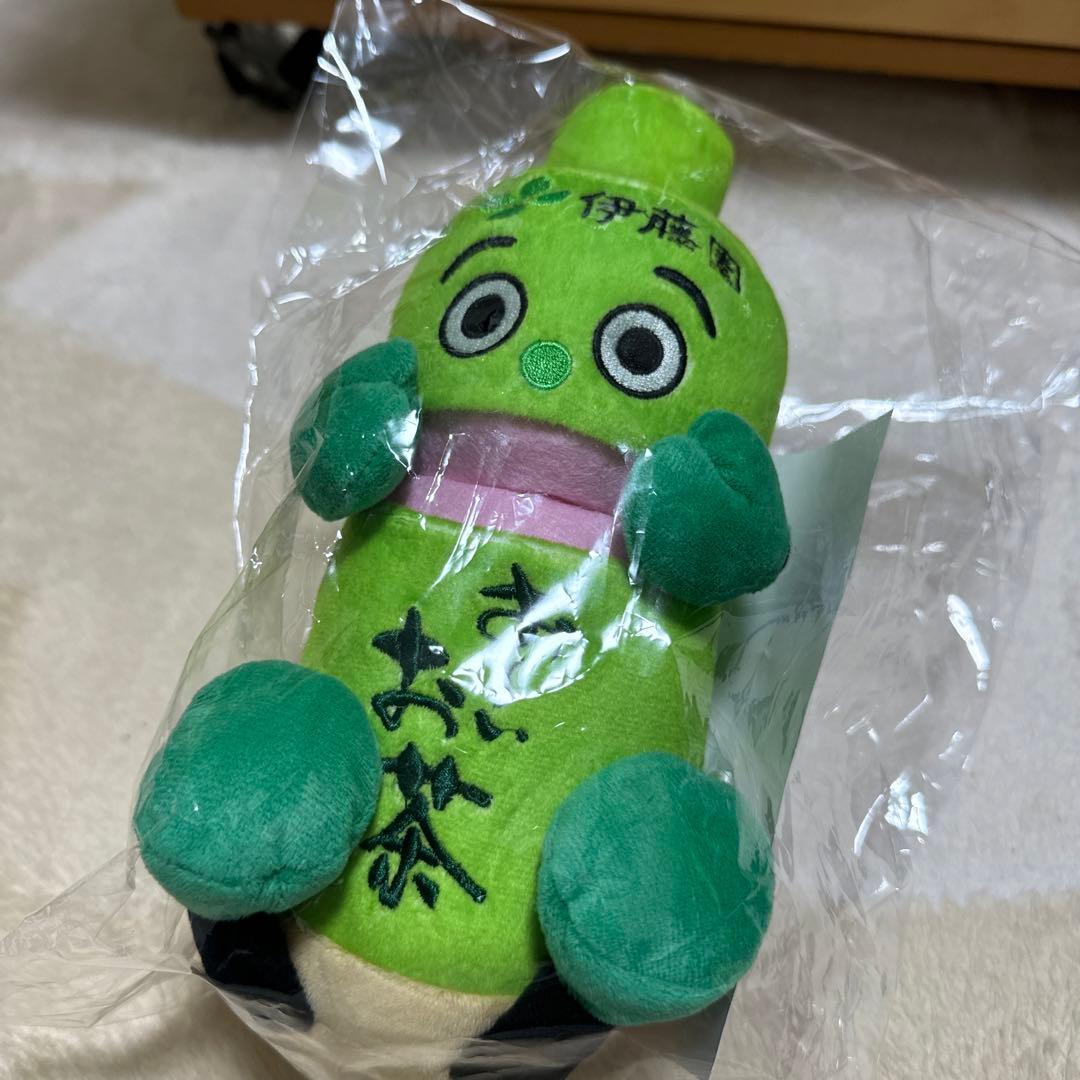 おーいお茶くん ミュージアム限定 ぬいぐるみ - メルカリ