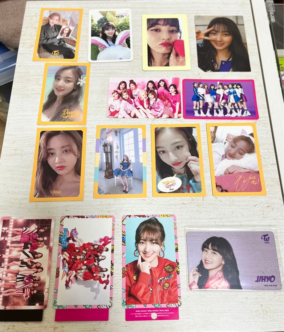 TWICE ジヒョJIHYO グッズ - メルカリ