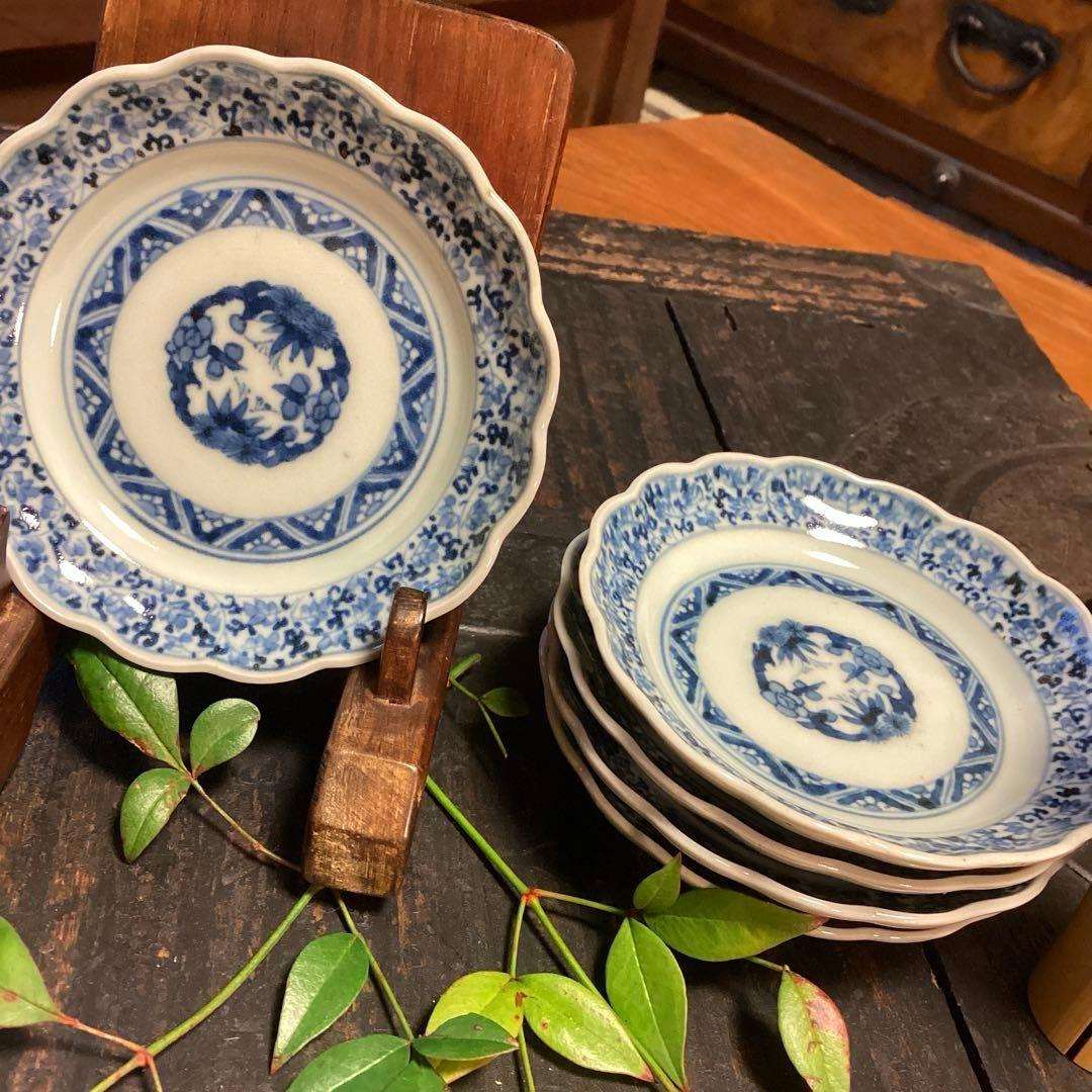 A1060 古伊万里　染付　花唐草　見込松竹梅に富士　輪花型　小皿　　5枚