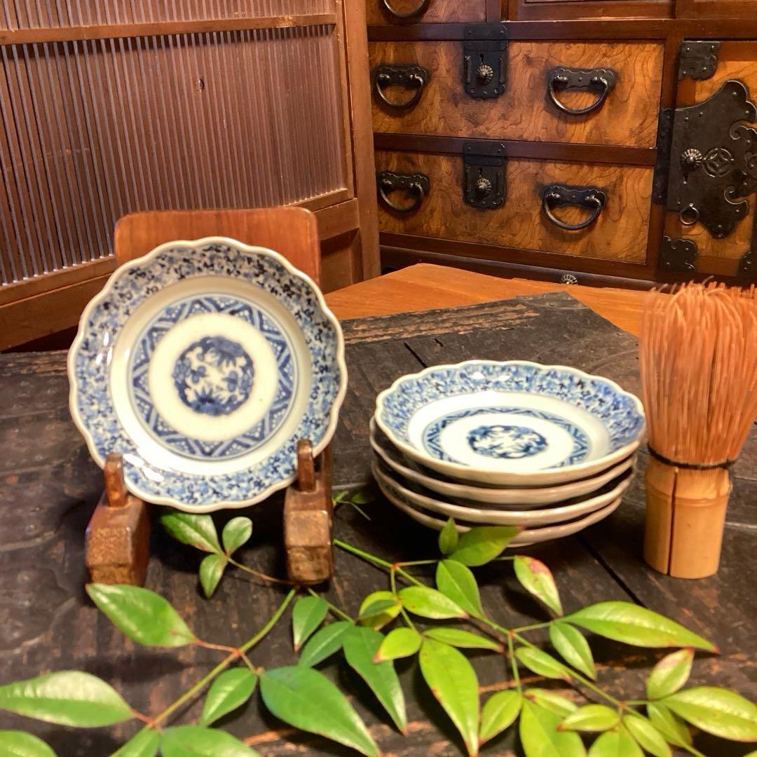 A1060 古伊万里　染付　花唐草　見込松竹梅に富士　輪花型　小皿　　5枚