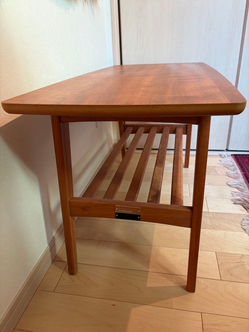 カリモク60 テーブル　チェリー材