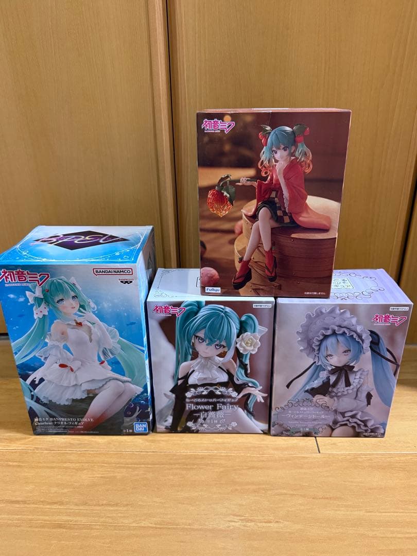 初音ミク フィギュア 4体セット Amazon.co.jp: キャラクター・ボーカル・シリーズ01 初音ミク 初音ミク