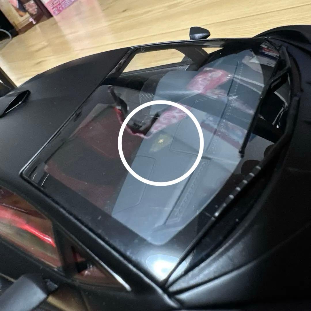 Lamborghini Veneno ミニカー 1/18