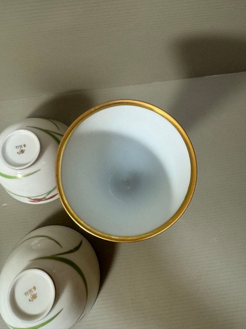 2185 香蘭社　ワインカップ1客　湯呑4客　金彩