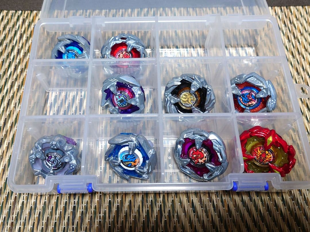 ベイブレードX 引退品 セット販売 - メルカリ